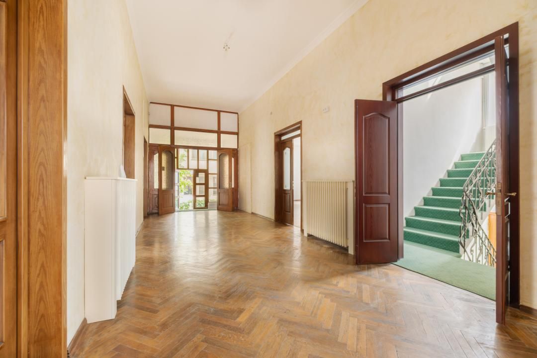 Casă cu 16 camere de vânzare în Peninsula, Constanța – fotografia 3 din 21