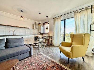 Apartament cu 3 camere de închiriat în Băneasa, București – fotografia 3 din 16