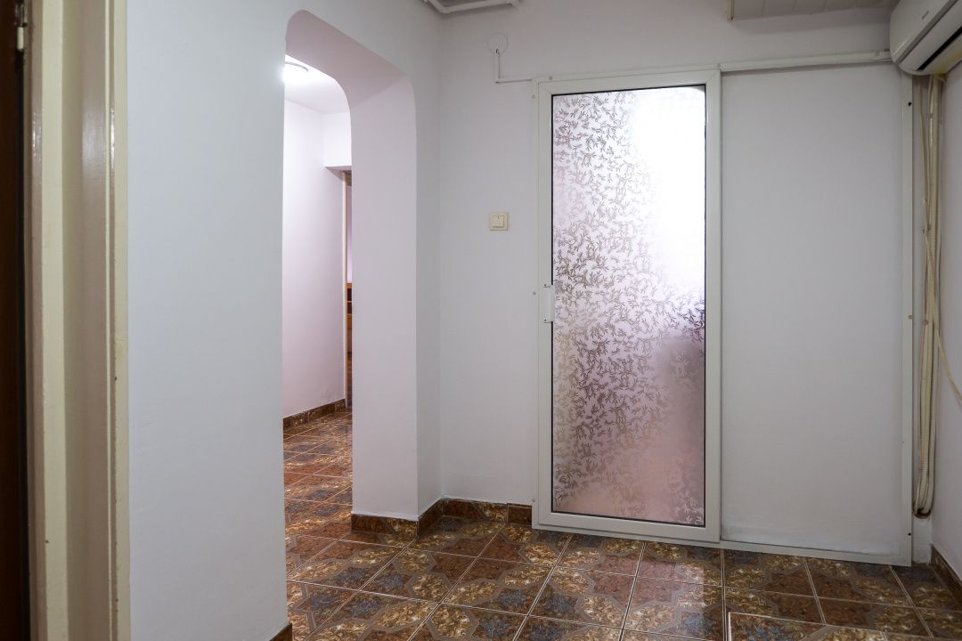 Apartament cu 3 camere de închiriat în Titan, București – fotografia 33 din 38