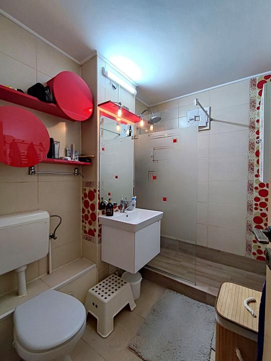 Apartament cu 2 camere de vânzare în Faleza Nord, Constanța – fotografia 17 din 18