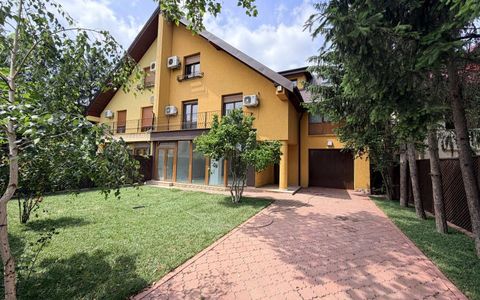 Casă cu 6 camere de vânzare în Pipera, București