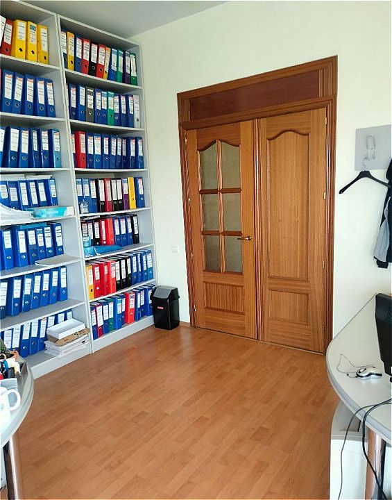 Spațiu de birouri cu 4 camere de vânzare în Buna-Ziua, Cluj-Napoca – fotografia 2 din 5