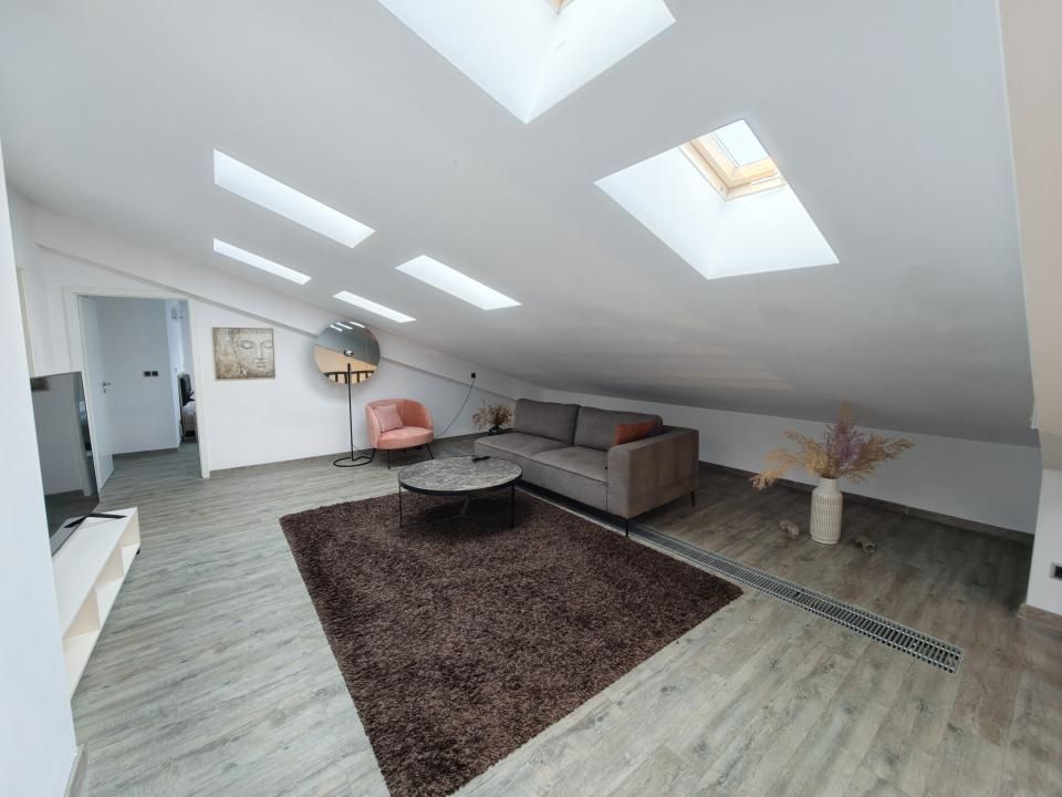 Apartament cu 7 camere de vânzare în Periferie, Poiana Brasov – fotografia 17 din 91