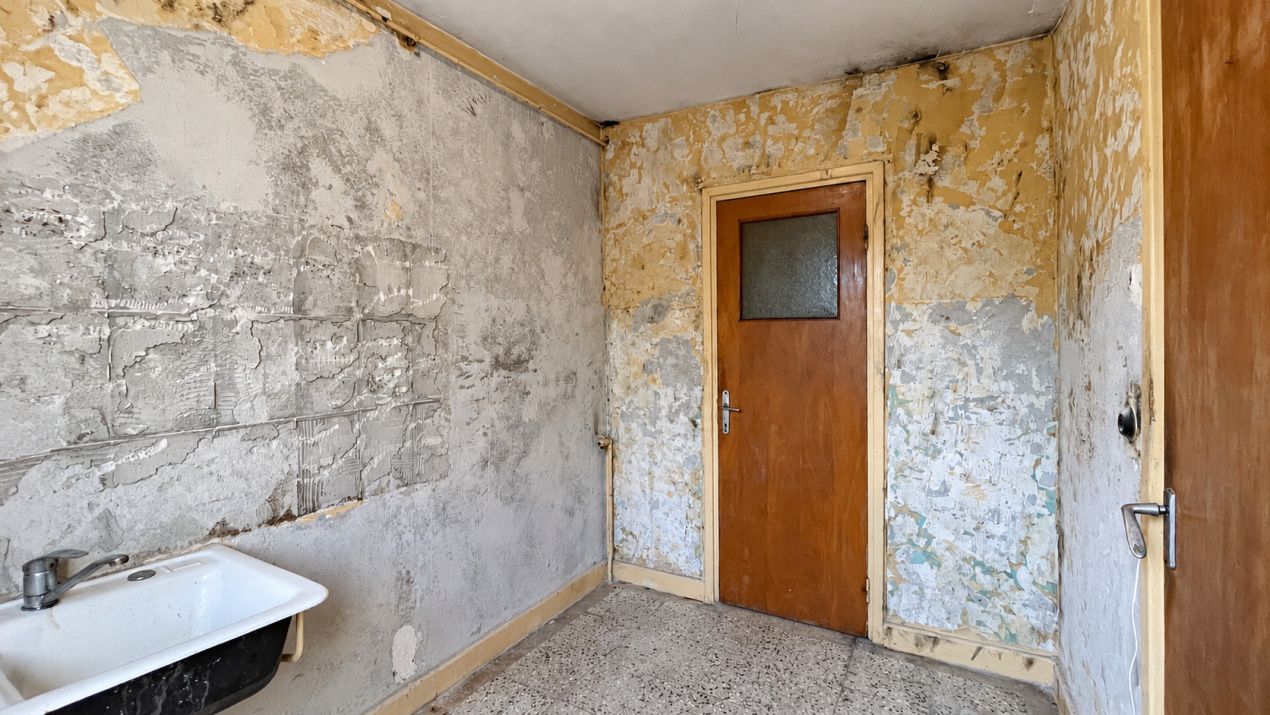 Apartament cu 3 camere de vânzare în Titan, București – fotografia 16 din 19
