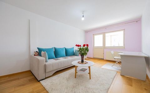 Apartament cu 2 camere de vânzare în Tractorul, Brașov