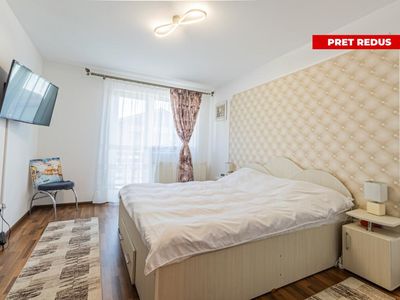 Apartament cu 3 camere de vânzare în Tractorul, Brașov – fotografia 3 din 17