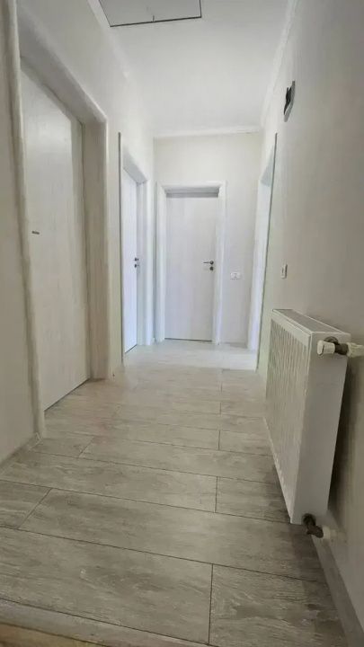 Casă cu 5 camere de vânzare în Otopeni – fotografia 18 din 22
