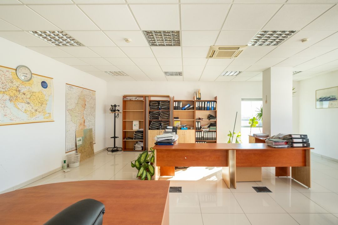 Spațiu de birouri cu 6 camere de închiriat în Lugojului, Timișoara – fotografia 22 din 31