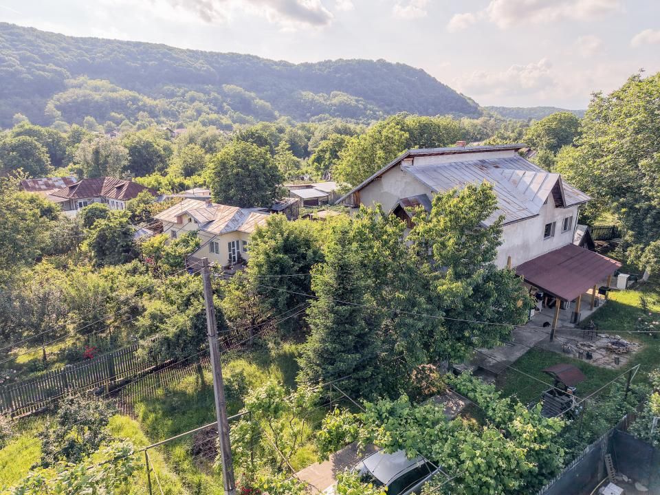 Casă cu 5 camere de vânzare în Fagetu – fotografia 1 din 57