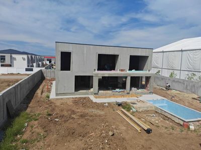 Casă cu 7 camere de vânzare în Tunari – fotografia 3 din 10