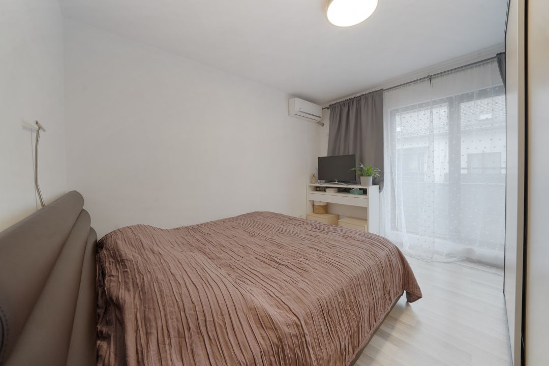 Casă cu 5 camere de vânzare în Chiajna – fotografia 11 din 24