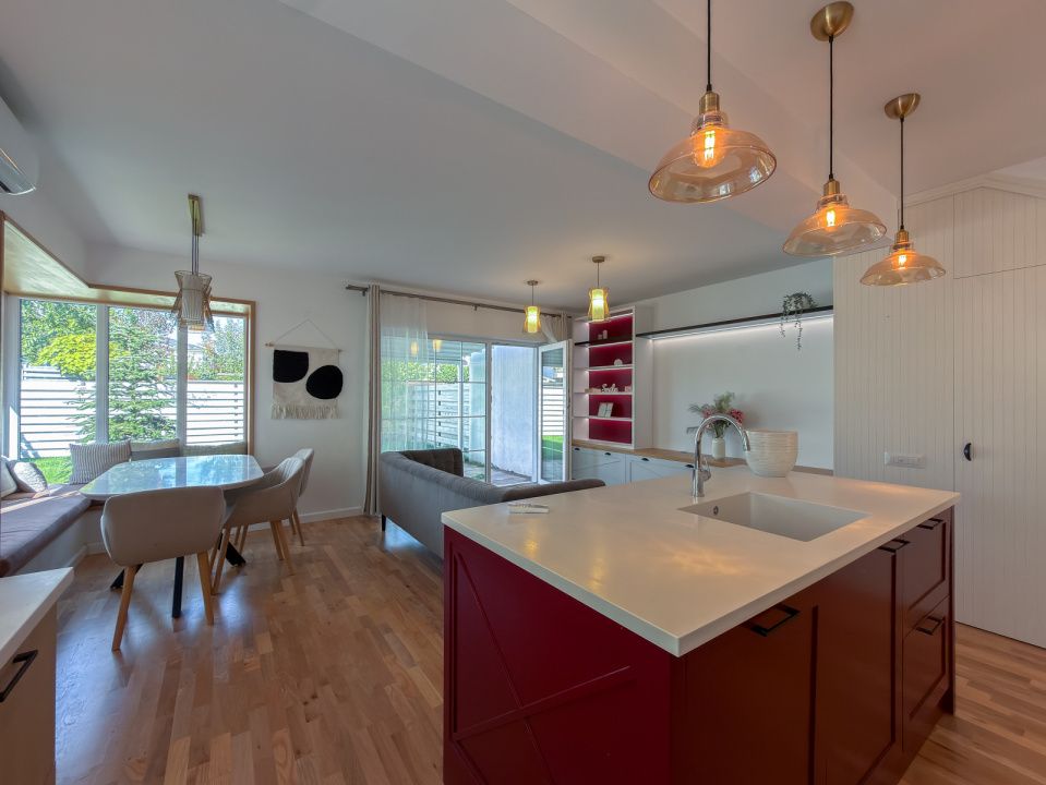Casă cu 4 camere de vânzare în Central, Otopeni – fotografia 6 din 22