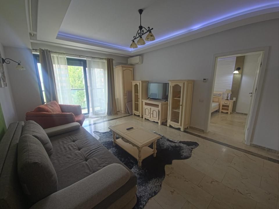 Apartament cu 2 camere de vânzare în Central, Mamaia – fotografia 3 din 26