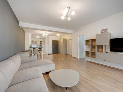 Apartament cu 2 camere de vânzare în Timpuri Noi, București – fotografia 2 din 18