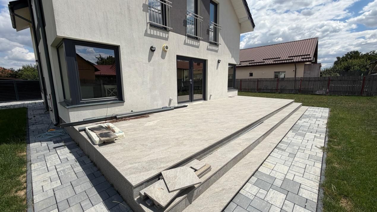 Casă cu 5 camere de vânzare în Exterior Est, Moșnița Veche – fotografia 22 din 26