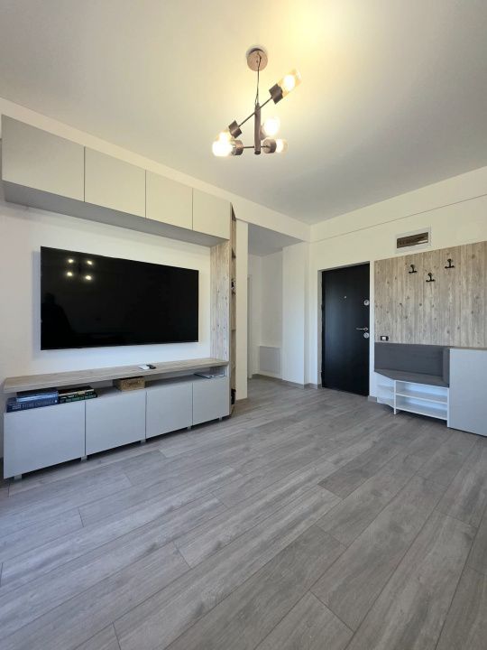 Apartament cu 2 camere de vânzare în Nord, Mamaia-Sat – fotografia 4 din 16