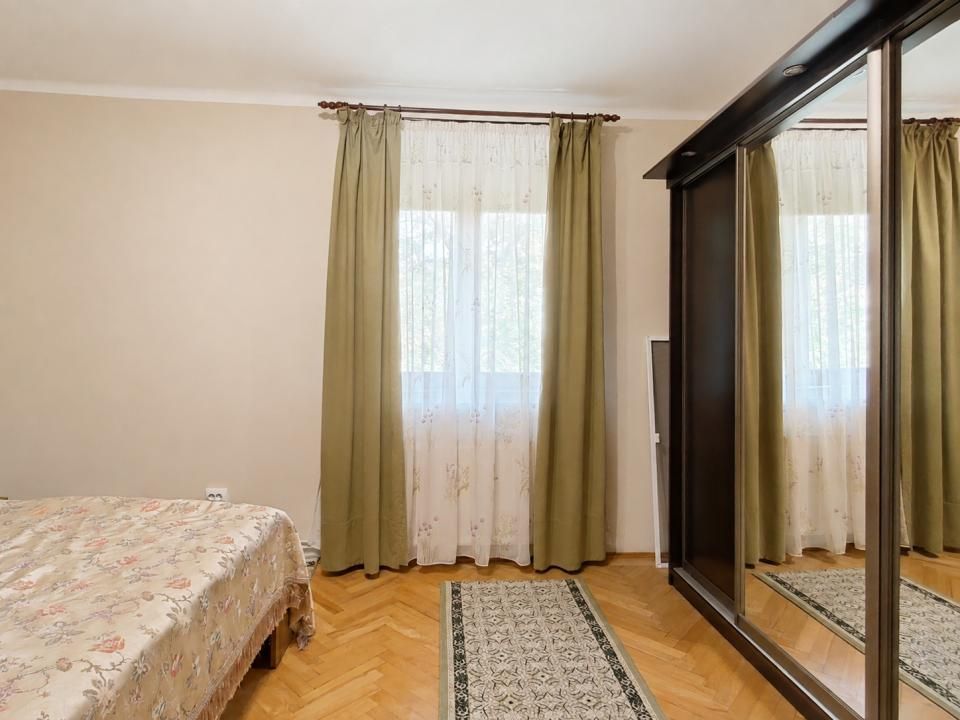 Apartament cu 2 camere de închiriat în Central, Brașov – fotografia 8 din 13
