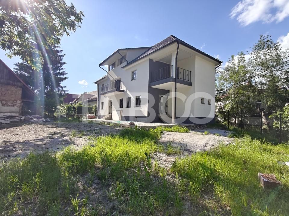 Casă cu 8 camere de vânzare în Cisnadioara – fotografia 4 din 29