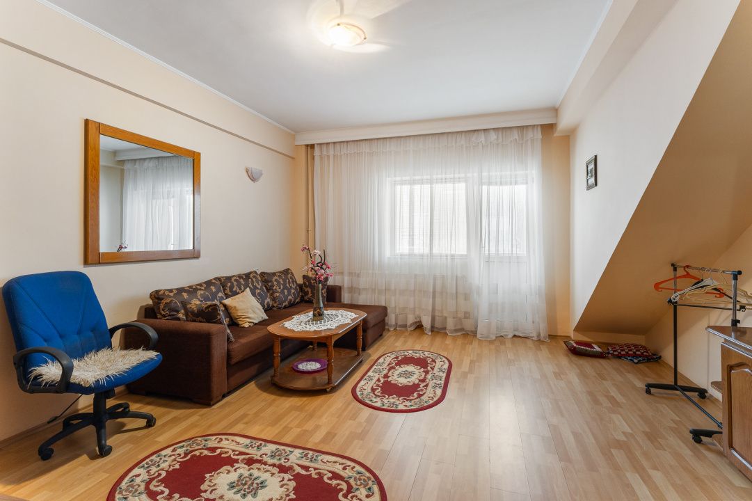 Casă cu 8 camere de vânzare în Faleza Nord, Constanța – fotografia 10 din 25