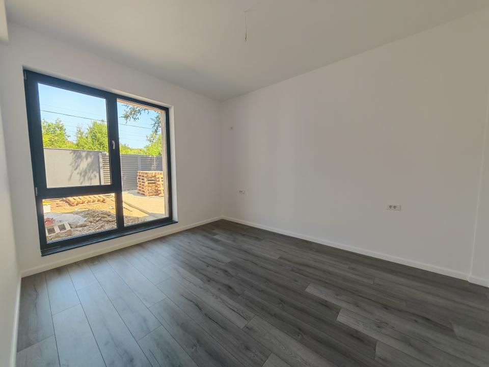 Casă cu 6 camere de vânzare în Tunari – fotografia 6 din 28