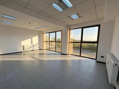 Spațiu de birouri de vânzare în B-dul Bucuresti, Ploiești – fotografia 3 din 18