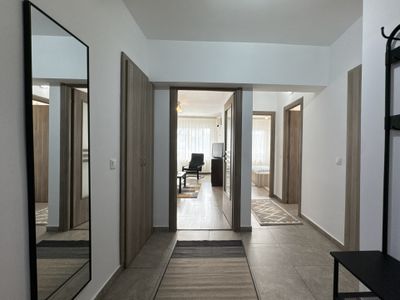 Apartament cu 2 camere de închiriat în Militari, București – fotografia 2 din 13