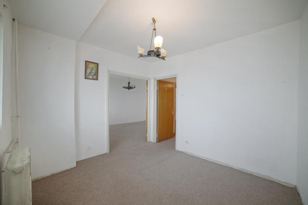 Apartament cu 4 camere de vânzare în Tei, București – fotografia 3 din 17