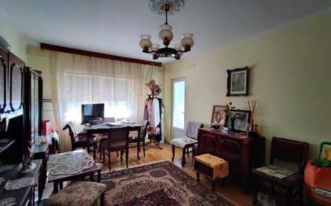 Apartament cu 2 camere de vânzare în Far, Constanța