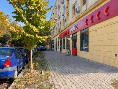Spațiu comercial cu 4 camere de vânzare în Basarabia, București – fotografia 3 din 8