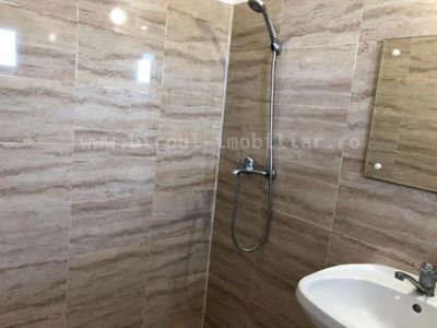 Hotel / pensiune cu 15 camere de vânzare în Est, Costinesti – fotografia 5 din 16