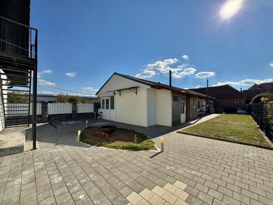 Casă cu 7 camere de vânzare în Tineretului, Sibiu – fotografia 5 din 21