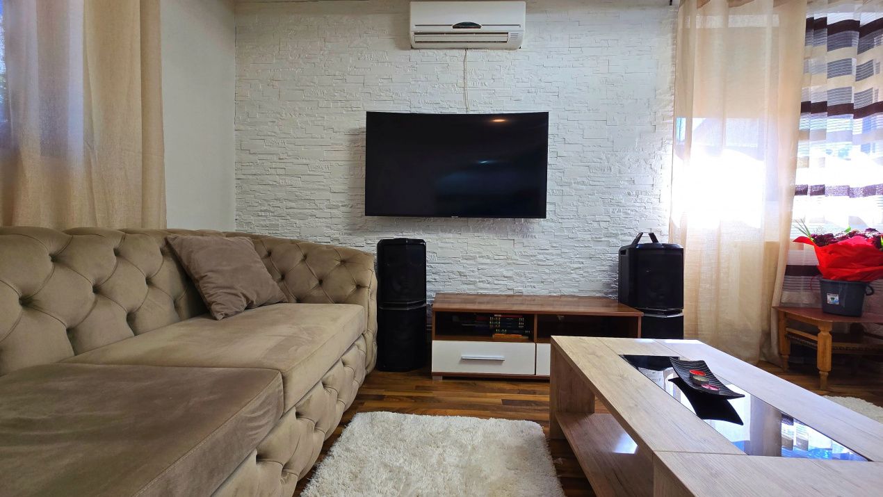 Casă cu 8 camere de vânzare în Central, Afumați – fotografia 28 din 91
