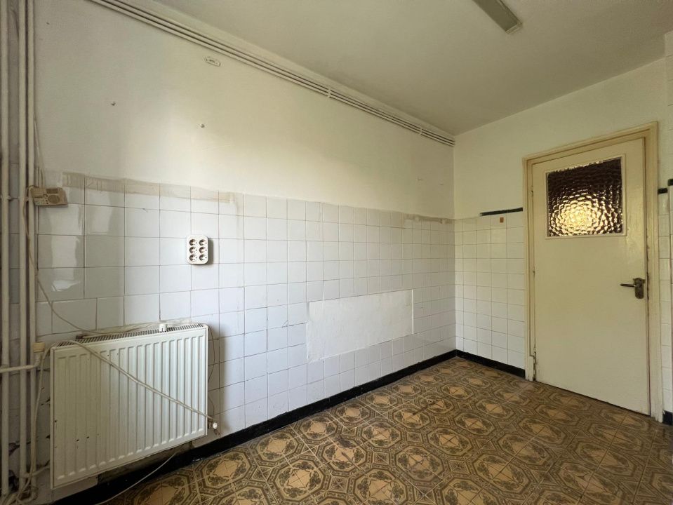 Apartament cu 3 camere de vânzare în Tomis II, Constanța – fotografia 16 din 25