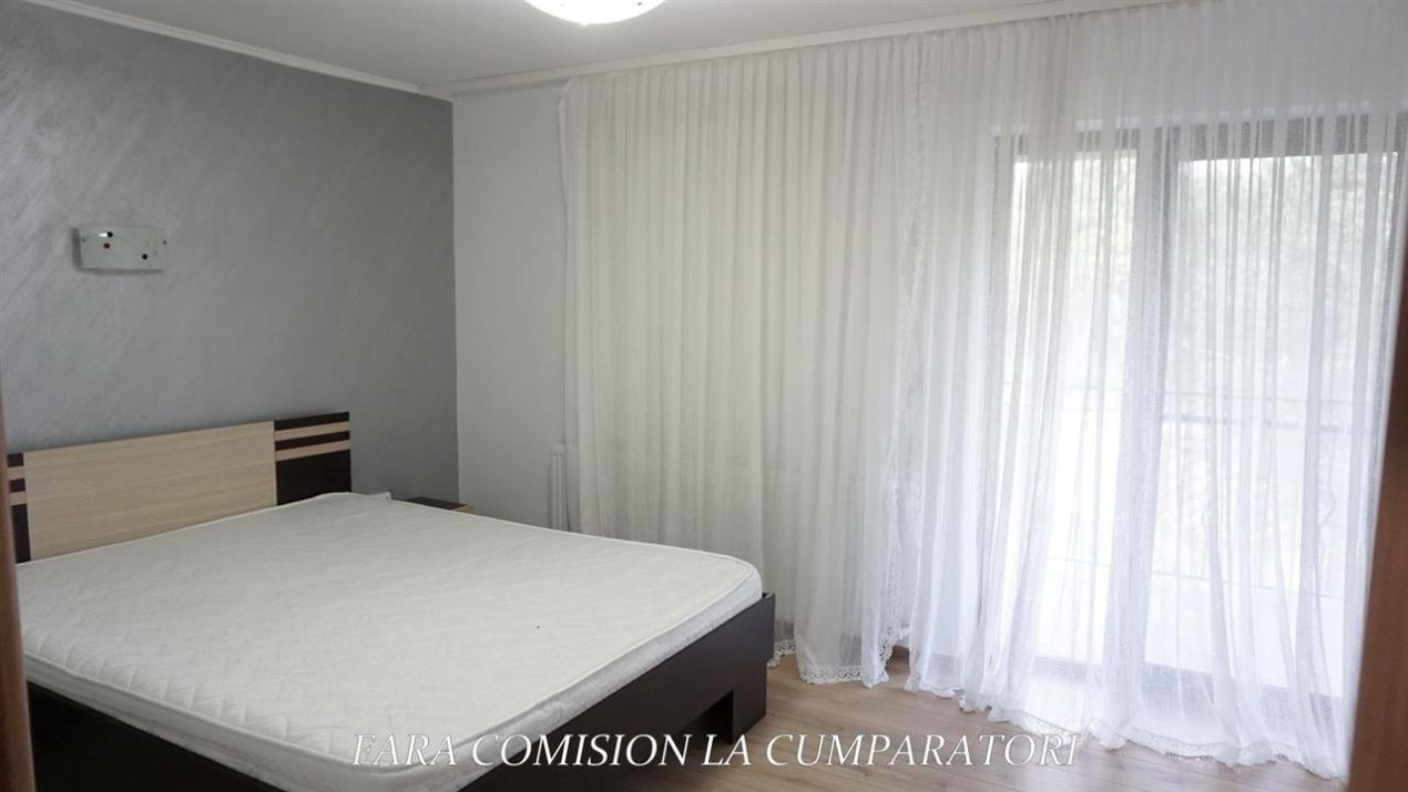 Casă cu 6 camere de vânzare în Berislavesti – fotografia 22 din 41