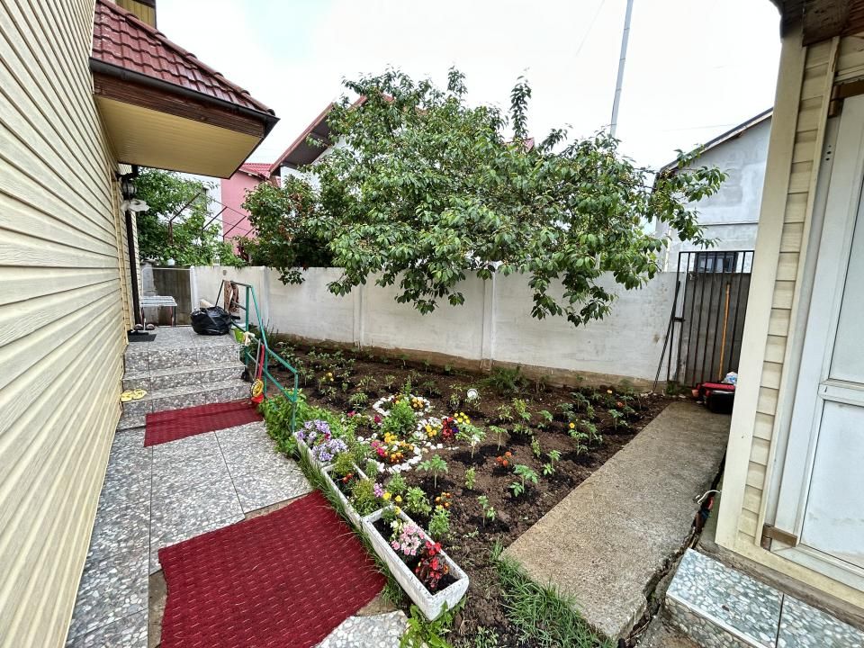 Casă cu 7 camere de vânzare în Central, Pantelimon – fotografia 19 din 20