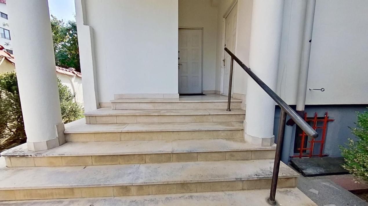 Casă cu 6 camere de vânzare în Vatra Luminoasa, București – fotografia 23 din 30