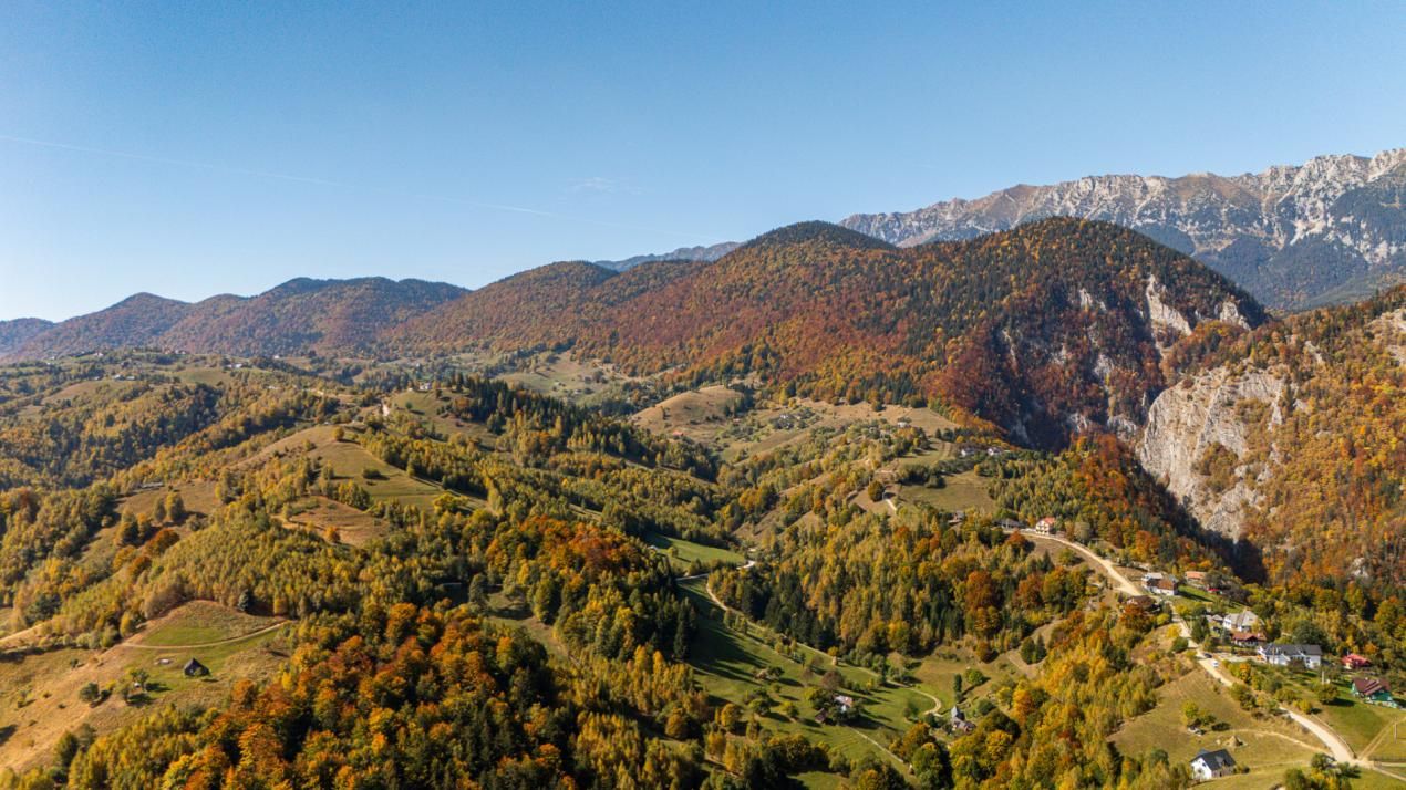 Casă cu 4 camere de vânzare în Central, Magura – fotografia 11 din 40