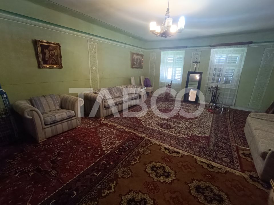 Casă cu 6 camere de vânzare în Nou – fotografia 6 din 27