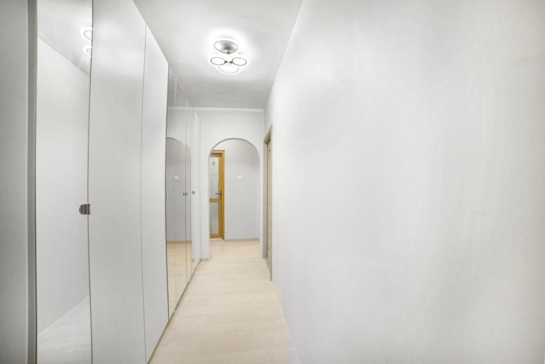 Apartament cu 3 camere de vânzare în Vatra Luminoasa, București – fotografia 4 din 12
