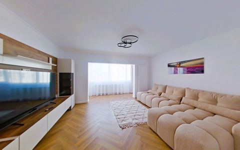 Apartament cu 3 camere de închiriat în Noua, Brașov