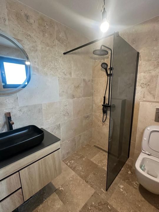 Casă cu 5 camere de vânzare în Dascalu – fotografia 17 din 33