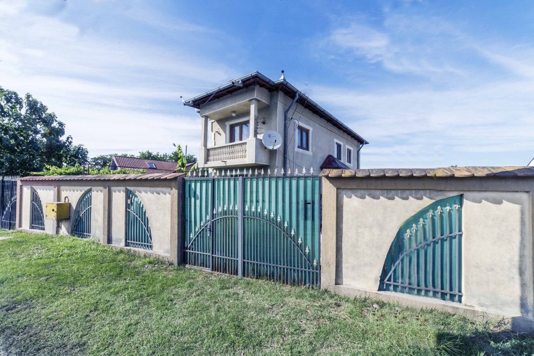 Casă cu 3 camere de vânzare în Central, Tartasesti – fotografia 2 din 15