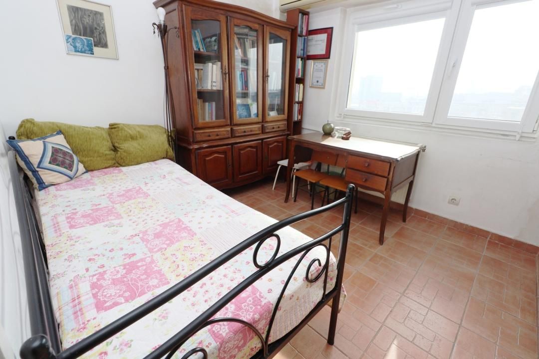 Apartament cu 4 camere de vânzare în Victoriei, București – fotografia 17 din 19