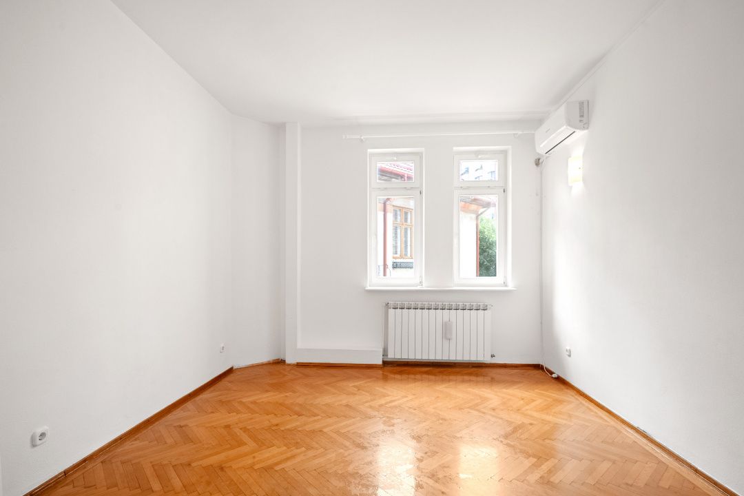 Casă cu 8 camere de vânzare în Kiseleff, București – fotografia 24 din 38