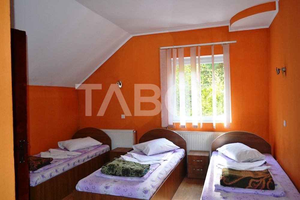 Hotel / pensiune cu 26 camere de vânzare în Tălmaciu – fotografia 23 din 27