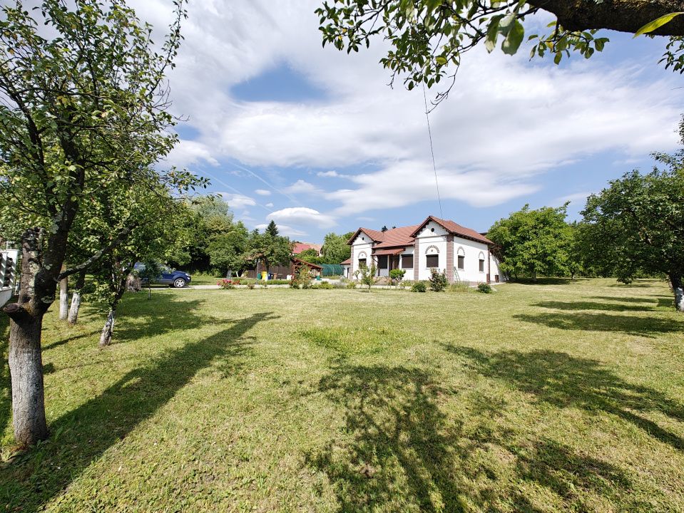 Casă cu 5 camere de vânzare în Cisnadioara – fotografia 5 din 25