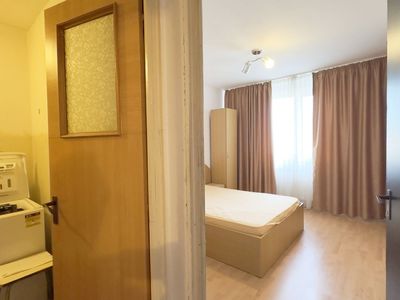 Apartament cu 3 camere de vânzare în Rahova, București – fotografia 3 din 36