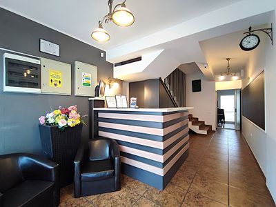 Hotel / pensiune cu 19 camere de vânzare în Nord, Eforie Nord – fotografia 2 din 18