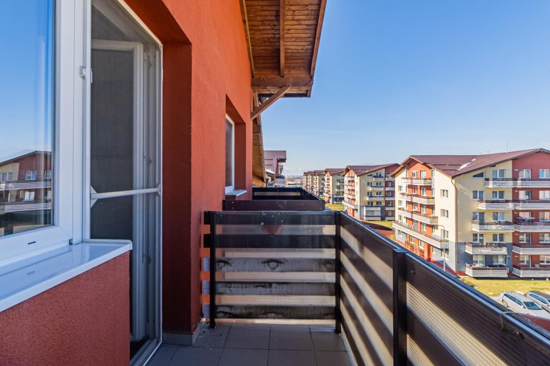 Apartament cu 3 camere de vânzare în Tractorul, Brașov – fotografia 15 din 17