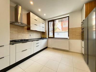 Casă cu 5 camere de închiriat în Aviației, București – fotografia 5 din 18